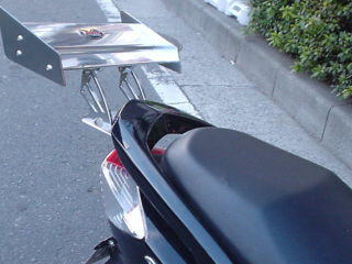 v100 タイプsウイング