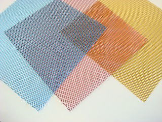 カラーワイヤーネット【メッシュ】300mm×300mm レッド