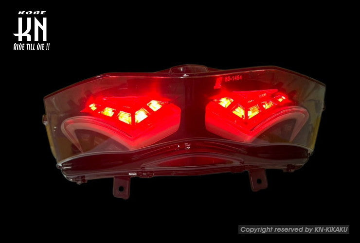 LEDテールアッセン【シグナスX4型/国内/台湾仕様】スモークレンズ/ホワイト