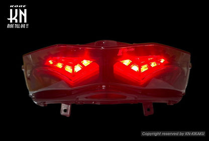 LEDテールアッセン【シグナスX4型/国内/台湾仕様】スモークレンズ/レッド